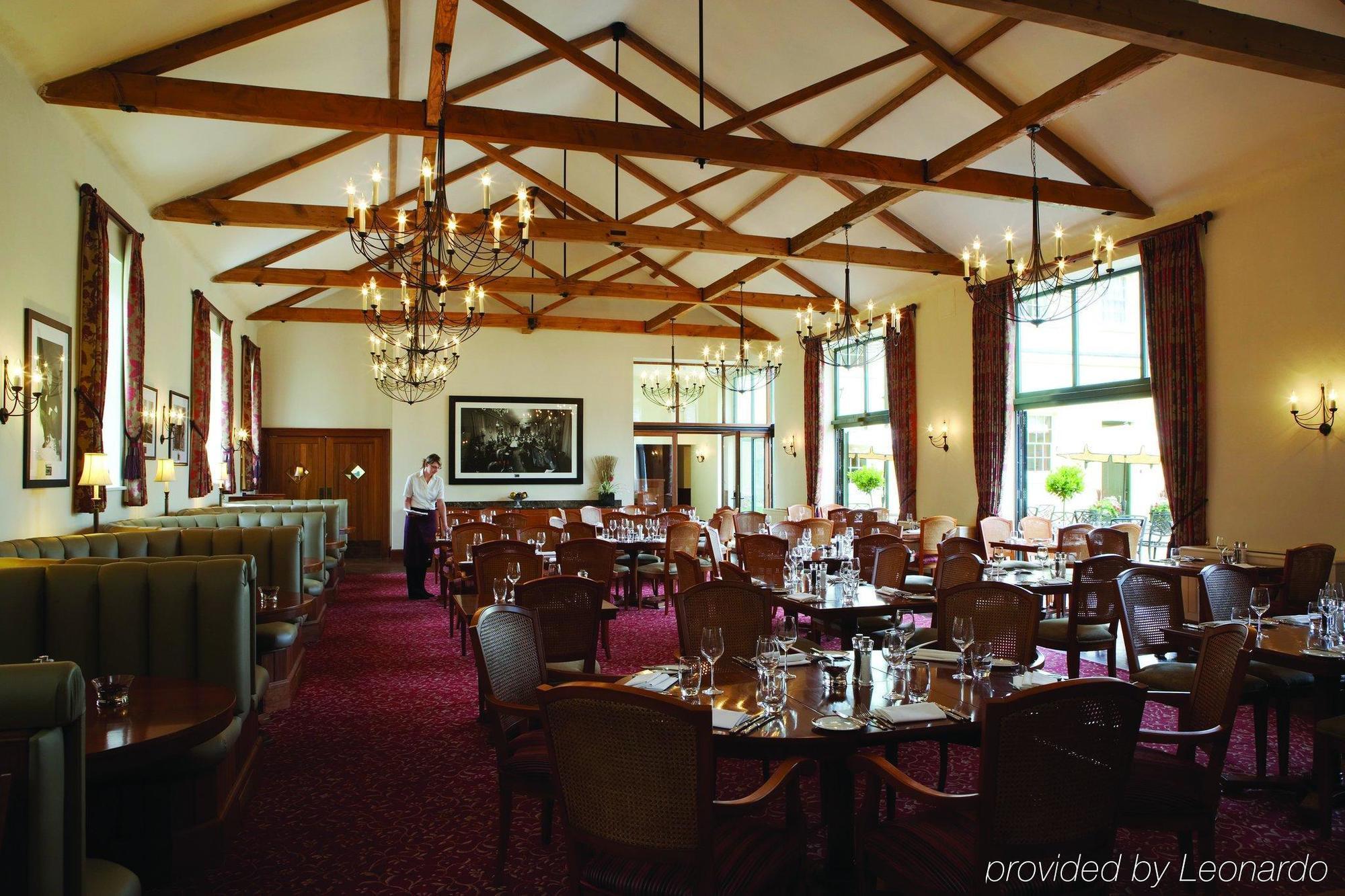 Luton Hoo Hotel, Golf And Spa Ресторант снимка The dining room at the Leonia Hotel
